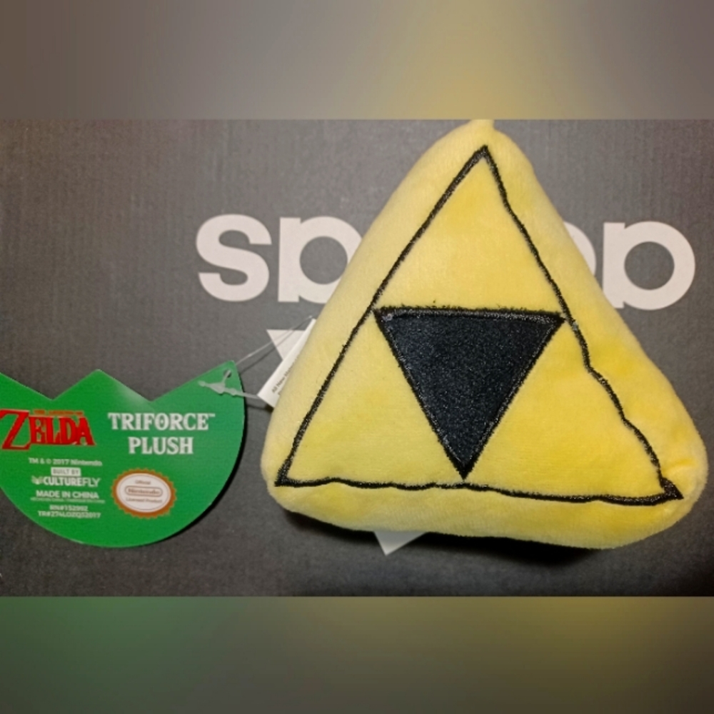 Legend of Zelda Triforce Collectors Plush